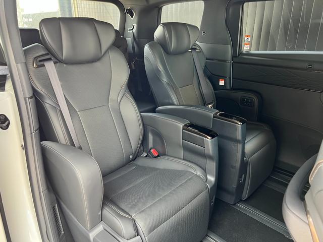 アルファード Z 【ユニバーサルステップ付】 14型コネクトナビ 左右独立ムーンルーフ デジタルミラー トヨタチームメイト パノラミックビューモニター ブラインドスポットモニター シートヒーター&クーラー 純正18AW(39枚目)