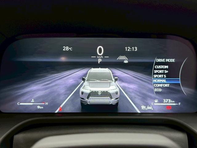 ＧＸ ＧＸ５５０　バージョンＬ　【マークレビンソン＆モデリスタエアロ】　内装ブラウン　リヤスポイラー　デジタルインナーミラー　ドラレコ　１４型コネクトナビ　パノラマルーフ　クールボックス　ＰＶＭ　ＢＳＭ　ヒッチメンバー　純正２２ＡＷ（49枚目）