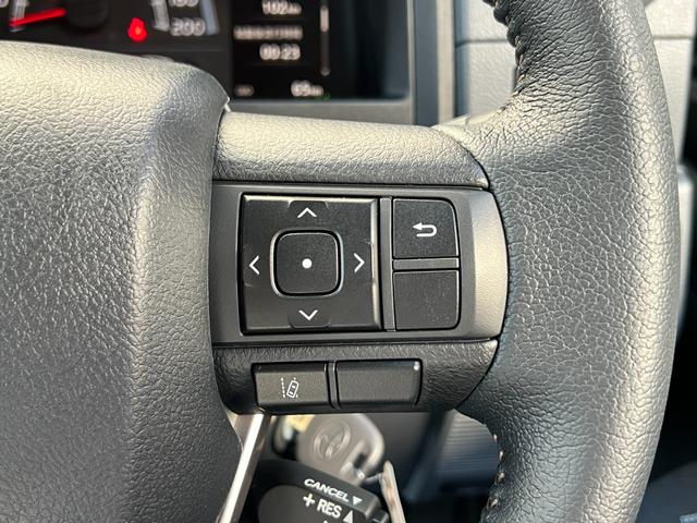 ランドクルーザー７０ ＡＸ　【内装ブラック】　丸目ヘッドライト　バックモニター内臓インナーミラー　電動デフロック　　背面タイヤ　リモコンキー　　ヒルスタートアシストコントロール　ダウンヒルスタートコントロール　純正１６インチＡＷ（53枚目）