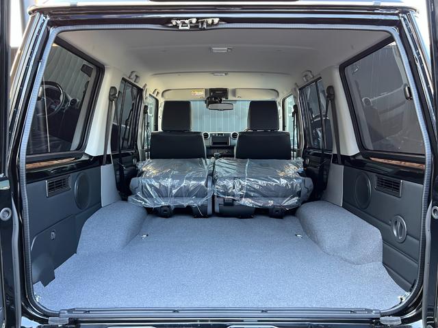 ランドクルーザー７０ ＡＸ　【内装ブラック】　丸目ヘッドライト　バックモニター内臓インナーミラー　電動デフロック　　背面タイヤ　リモコンキー　　ヒルスタートアシストコントロール　ダウンヒルスタートコントロール　純正１６インチＡＷ（75枚目）