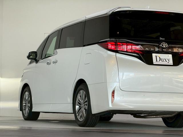 アルファードハイブリッド Z 【13.2インチ後席モニター付き】 14インチコネクトナビ 左右独立ムーンルーフ デジタルミラー カラーヘッドアップディスプレイ トヨタチームメイト ユニバーサルステップ PVM BSM 純正18AW(32枚目)