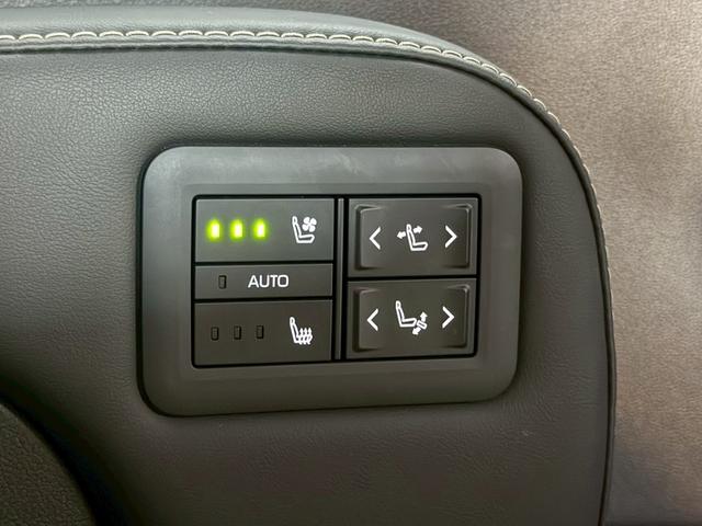 アルファードハイブリッド Z 【13.2インチ後席モニター付き】 14インチコネクトナビ 左右独立ムーンルーフ デジタルミラー カラーヘッドアップディスプレイ トヨタチームメイト ユニバーサルステップ PVM BSM 純正18AW(42枚目)