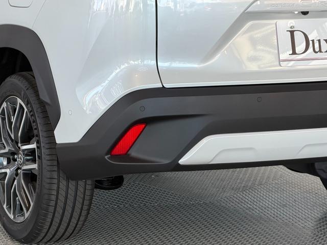 カローラクロス ハイブリッド　Ｚ　【パノラマルーフ＆置くだけ充電】　１０．５インチコネクトナビ　アダプティブハイビーム　パノラミックビューモニター　ブラインドスポットモニター　ステアリングヒーター　アクセサリーコンセント　純正１８ＡＷ（34枚目）