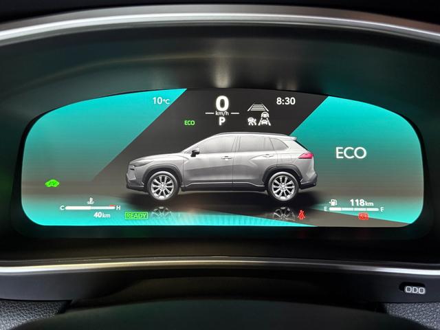 カローラクロス ハイブリッド　Ｚ　【パノラマルーフ＆置くだけ充電】　１０．５インチコネクトナビ　アダプティブハイビーム　パノラミックビューモニター　ブラインドスポットモニター　ステアリングヒーター　アクセサリーコンセント　純正１８ＡＷ（52枚目）