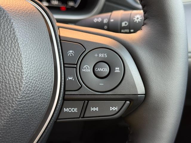 カローラクロス ハイブリッド　Ｚ　【パノラマルーフ＆置くだけ充電】　１０．５インチコネクトナビ　アダプティブハイビーム　パノラミックビューモニター　ブラインドスポットモニター　ステアリングヒーター　アクセサリーコンセント　純正１８ＡＷ（56枚目）