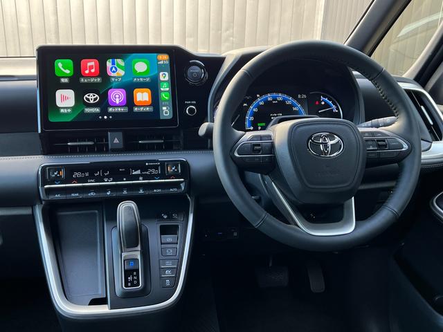 ノア 　【トヨタチームメイト付き】　１０．５型コネクトナビ　パノラミックビューモニター　ブラインドスポットモニター　快適利便パッケージＨｉ　ＣＤ／ＤＶＤデッキ　パワーバックドア　シートヒーター　純正１７チＡＷ（35枚目）