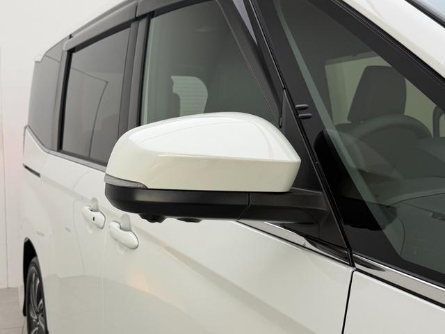 ヴォクシー S-Z 【アドバンストパーク】10.5インチコネクトナビ 快適利便パッケージHi デジタルインナーミラー ブラインドスポットモニター パノラミックビューモニター パワーバックドア CD/DVD 純正17型AW(23枚目)