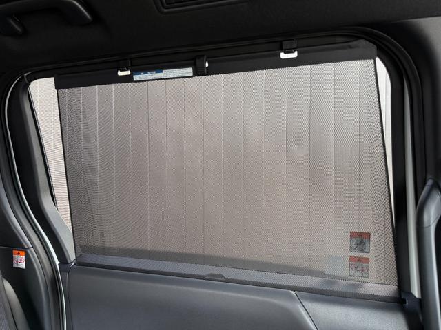 ヴォクシー ハイブリッドS-Z 【改モデル】 10.5インチコネクトナビ 3眼LEDヘッドライト ユニバーサルスッテプ トヨタチームメイト 快適利便パッケージHI PVM BSM ヘッドアップディスプレイ 寒冷地 純正インチ17AW(73枚目)