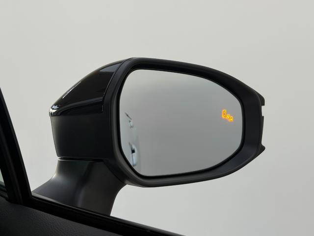 カローラクロス ハイブリッド Z 【ムーンルーフ付き】 10.5インチコネクトナビ パノラミックビューモニター ブラインドスポットモニター パワーバックドア ステアリングヒーター シートヒーター トヨタチームメイト 純正インチ19AW(26枚目)