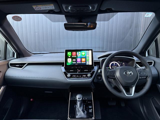 カローラクロス ハイブリッド Z 【ムーンルーフ付き】 10.5インチコネクトナビ パノラミックビューモニター ブラインドスポットモニター パワーバックドア ステアリングヒーター シートヒーター トヨタチームメイト 純正インチ19AW(42枚目)