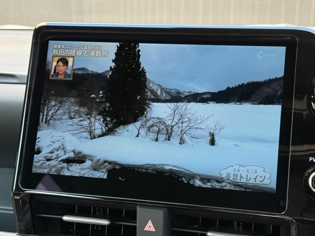 ヴォクシー ハイブリッドS-Z 【13.2インチ後席モニター付き】10.5インチコネクトナビ デジタルインナーミラー ブラインドスポットモニター パノラミックビューモニター 快適利便パッケージHi CD/DVDデッキ 純正17AW(59枚目)