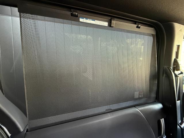 ヴォクシー ハイブリッドS-Z 【13.2インチ後席モニター付き】10.5インチコネクトナビ デジタルインナーミラー ブラインドスポットモニター パノラミックビューモニター 快適利便パッケージHi CD/DVDデッキ 純正17AW(72枚目)