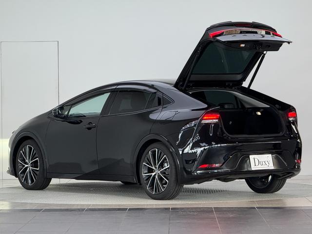 プリウス Z 【内装ブラック】 12.3インチコネクトナビ デジタルインナーミラー ドライブレコーダー付き パノラミックビューモニター ブラインドスポットモニター パワーバックドア ETC2.0 純正19インチAW(14枚目)