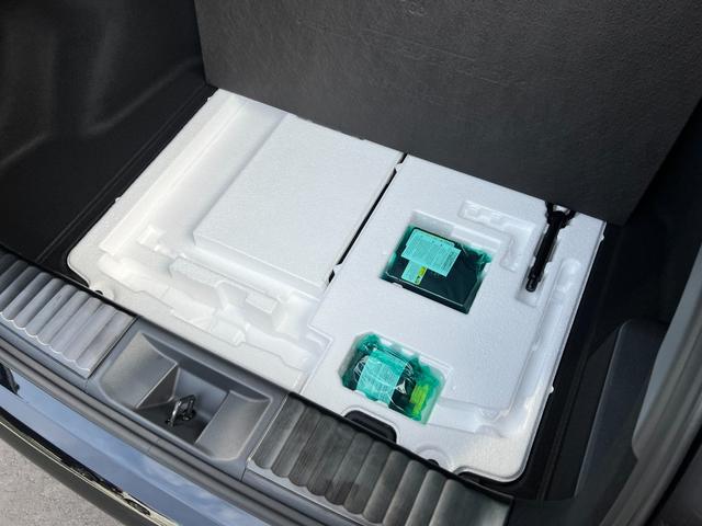 プリウス Z 【内装ブラック】 12.3インチコネクトナビ デジタルインナーミラー ドライブレコーダー付き パノラミックビューモニター ブラインドスポットモニター パワーバックドア ETC2.0 純正19インチAW(73枚目)