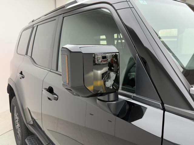 ランドクルーザー250 VX 【内装ブラック】 丸目ヘッドライト 12.3インチコネクトナビ トヨタチームメイト デジタルミラー ドライブレコーダー サンルーフ パノラミックビューモニター ブラインドスポットモニター 純正18AW(23枚目)