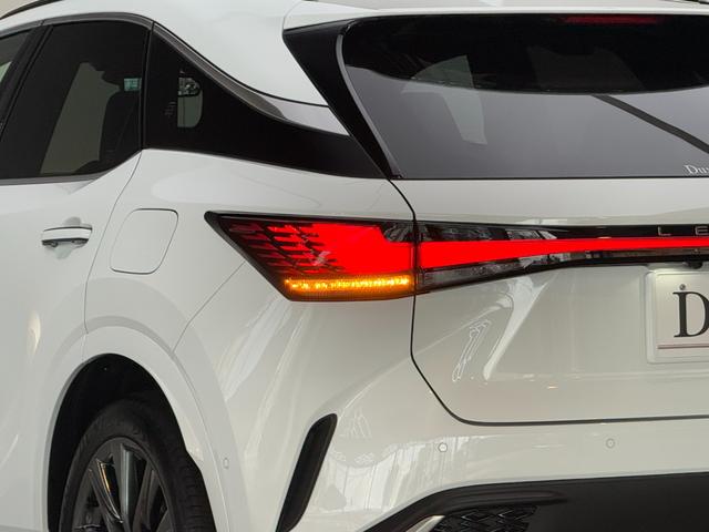 RX RX350 Fスポーツ 【マークレビンソン】 内装レッド 14型コネクトナビ パノラマルーフ デジタルミラー オレンジキャリパー 置くだけ充電 ドライブレコーダー チームメイト PVM BSM パワーバックドア 純正21AW(29枚目)