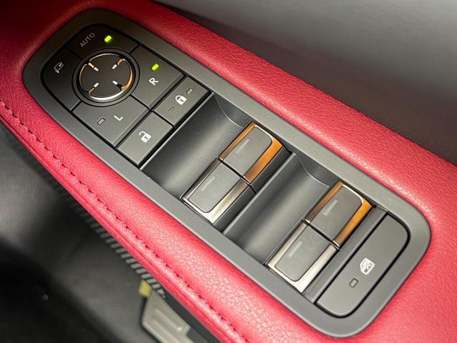 RX RX350 Fスポーツ 【マークレビンソン】 内装レッド 14型コネクトナビ パノラマルーフ デジタルミラー オレンジキャリパー 置くだけ充電 ドライブレコーダー チームメイト PVM BSM パワーバックドア 純正21AW(69枚目)