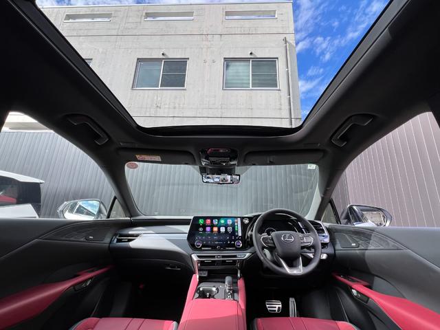 RX RX350 Fスポーツ 【マークレビンソン】 内装レッド 14型コネクトナビ パノラマルーフ デジタルミラー オレンジキャリパー 置くだけ充電 ドライブレコーダー チームメイト PVM BSM パワーバックドア 純正21AW(72枚目)