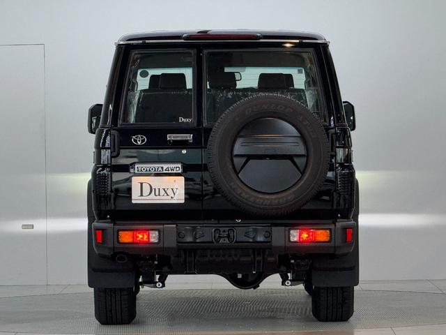 ランドクルーザー70 AX 【内装ブラック】 丸目ヘッドライト バックモニター内臓インナーミラー 電動デフロック 背面タイヤ リモコンキー ヒルスタートアシストコントロール ダウンヒルスタートコントロール 純正16インチAW(5枚目)