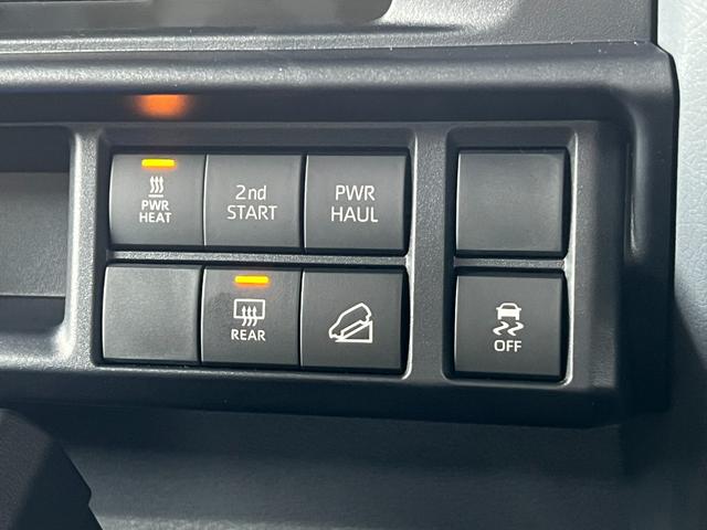 ランドクルーザー70 AX 【内装ブラック】 丸目ヘッドライト バックモニター内臓インナーミラー 電動デフロック 背面タイヤ リモコンキー ヒルスタートアシストコントロール ダウンヒルスタートコントロール 純正16インチAW(55枚目)