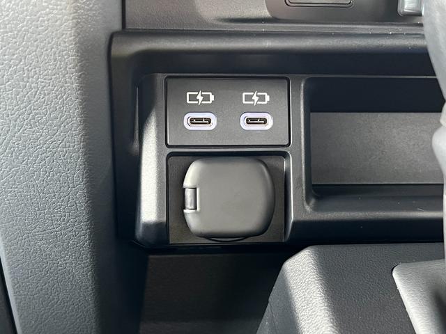 ランドクルーザー70 AX 【内装ブラック】 丸目ヘッドライト バックモニター内臓インナーミラー 電動デフロック 背面タイヤ リモコンキー ヒルスタートアシストコントロール ダウンヒルスタートコントロール 純正16インチAW(56枚目)