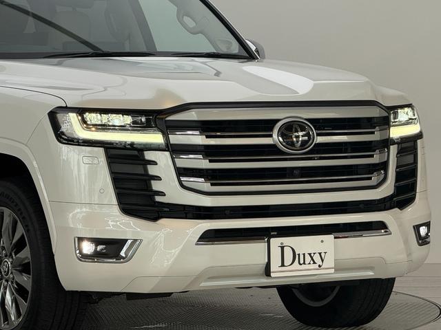 ランドクルーザー ZX 【ディーゼル車】 内装ベージュ 12.3インチJBLプレミアムサウンド リアエンターテイメントシステム クールボックス 電動デフロック ルーフレールシルバー 寒冷地仕様 PVM BSM 純正20AW(16枚目)