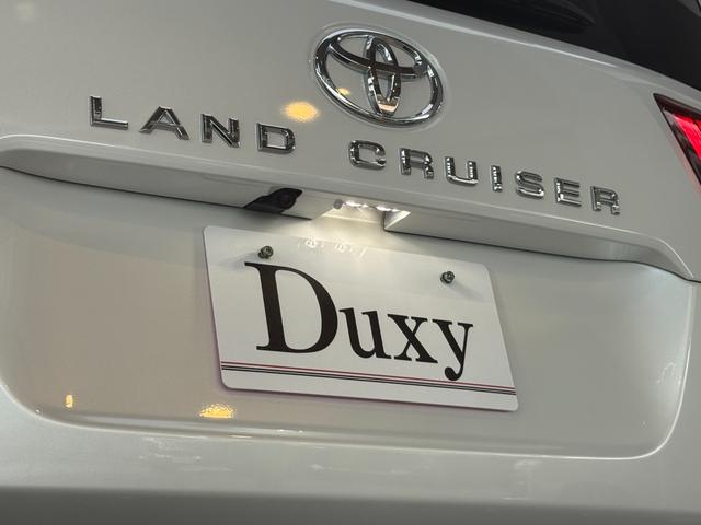 ランドクルーザー ZX 【ディーゼル車】 内装ベージュ 12.3インチJBLプレミアムサウンド リアエンターテイメントシステム クールボックス 電動デフロック ルーフレールシルバー 寒冷地仕様 PVM BSM 純正20AW(27枚目)
