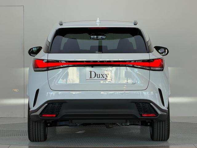 RX RX350 Fスポーツ 【改モデル】 内装レッド 14型コネクトナビ パノラマルーフ デジタルインナーミラー オレンジキャリパー 輻射ヒーター 置くだけ充電 シートメモリー PVM BSM チームメイト 純正21インチAW(5枚目)