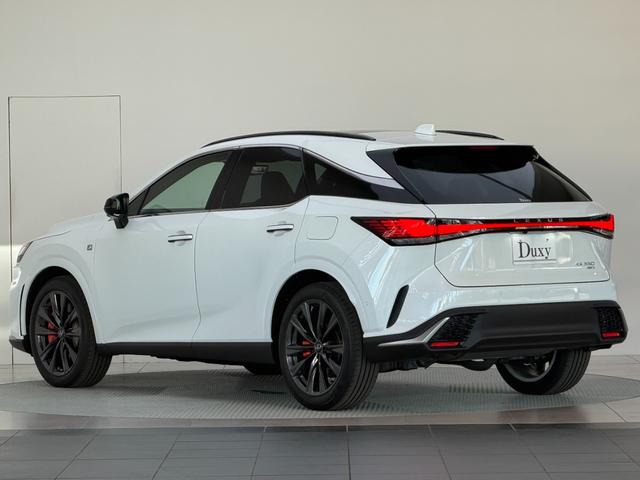 RX RX350 Fスポーツ 【改モデル】 内装レッド 14型コネクトナビ パノラマルーフ デジタルインナーミラー オレンジキャリパー 輻射ヒーター 置くだけ充電 シートメモリー PVM BSM チームメイト 純正21インチAW(10枚目)