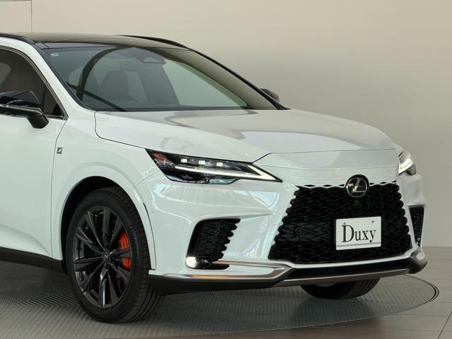 RX RX350 Fスポーツ 【改モデル】 内装レッド 14型コネクトナビ パノラマルーフ デジタルインナーミラー オレンジキャリパー 輻射ヒーター 置くだけ充電 シートメモリー PVM BSM チームメイト 純正21インチAW(18枚目)