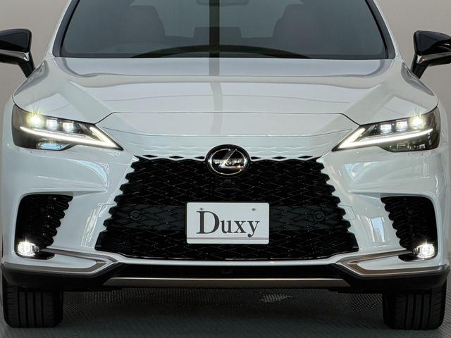 RX RX350 Fスポーツ 【改モデル】 内装レッド 14型コネクトナビ パノラマルーフ デジタルインナーミラー オレンジキャリパー 輻射ヒーター 置くだけ充電 シートメモリー PVM BSM チームメイト 純正21インチAW(26枚目)