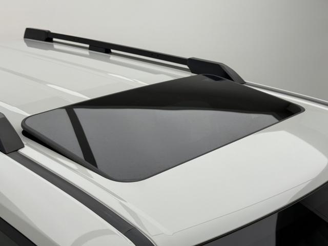 ランドクルーザー250 ZXファーストエディション 【ファーストエディション】 内装ブラウン 丸目ヘッドライト 12.3インチJBLコネクトナビ チームメイト デジタルインナーミラー サンルーフ 電動デフロック 置き充電 シートメモリー 純正18AW(22枚目)