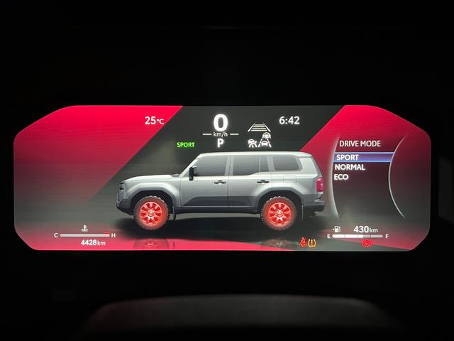 ランドクルーザー250 ZXファーストエディション 【ファーストエディション】 内装ブラウン 丸目ヘッドライト 12.3インチJBLコネクトナビ チームメイト デジタルインナーミラー サンルーフ 電動デフロック 置き充電 シートメモリー 純正18AW(48枚目)