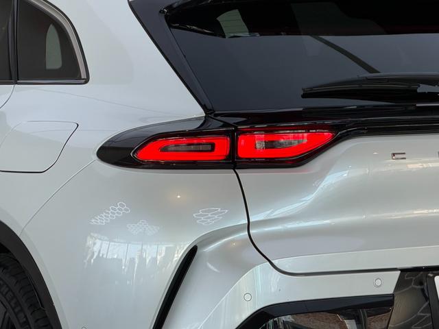 クラウンスポーツ Z 【パノラマルーフ付】 12.3型コネクトナビ パノラミックビューモニター ブラインドスポットモニター デジタルインナーミラー シートエアコン&シートヒーター ハンズフリーパワーバックドア 純正21AW(27枚目)