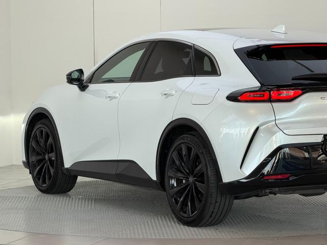 クラウンスポーツ Z 【パノラマルーフ付】 12.3型コネクトナビ パノラミックビューモニター ブラインドスポットモニター デジタルインナーミラー シートエアコン&シートヒーター ハンズフリーパワーバックドア 純正21AW(32枚目)