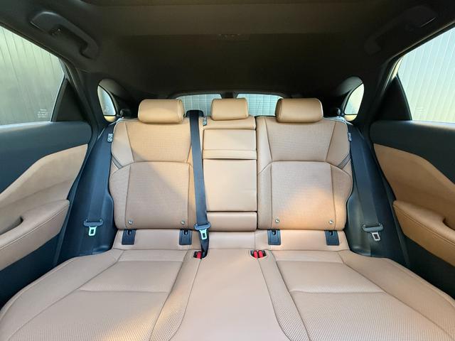 クラウンスポーツ Z 【パノラマルーフ付】 12.3型コネクトナビ パノラミックビューモニター ブラインドスポットモニター デジタルインナーミラー シートエアコン&シートヒーター ハンズフリーパワーバックドア 純正21AW(41枚目)