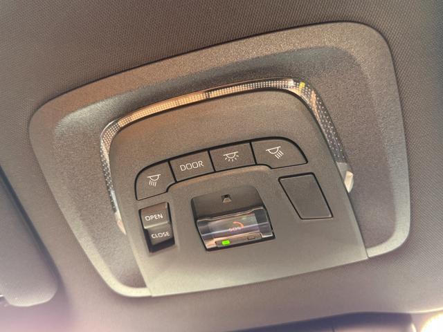 クラウンスポーツ Z 【パノラマルーフ付】 12.3型コネクトナビ パノラミックビューモニター ブラインドスポットモニター デジタルインナーミラー シートエアコン&シートヒーター ハンズフリーパワーバックドア 純正21AW(67枚目)