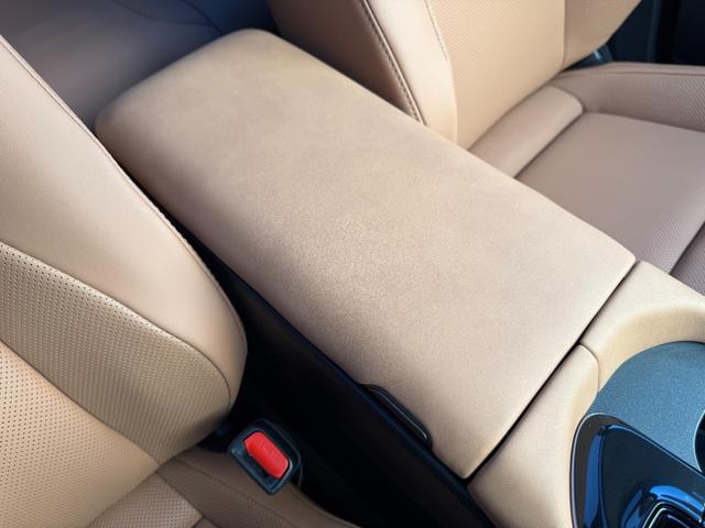 クラウンスポーツ Z 【パノラマルーフ付】 12.3型コネクトナビ パノラミックビューモニター ブラインドスポットモニター デジタルインナーミラー シートエアコン&シートヒーター ハンズフリーパワーバックドア 純正21AW(71枚目)