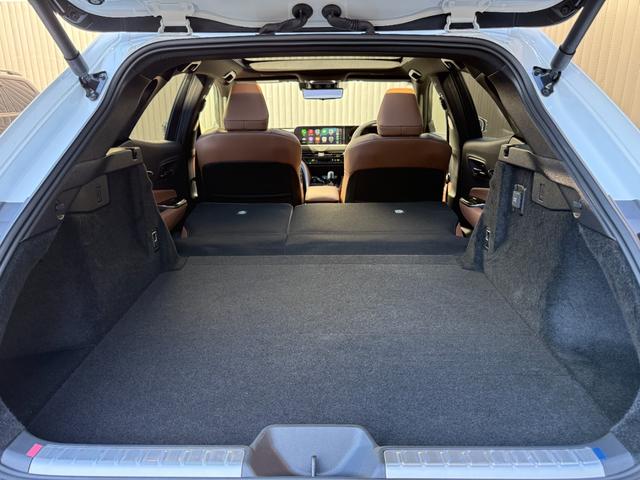 クラウンスポーツ Z 【パノラマルーフ付】 12.3型コネクトナビ パノラミックビューモニター ブラインドスポットモニター デジタルインナーミラー シートエアコン&シートヒーター ハンズフリーパワーバックドア 純正21AW(75枚目)