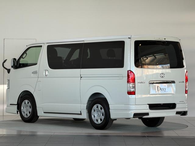 ハイエースバン スーパーＧＬ　ダークプライムＩＩ　【モデリスタエアロ付＆ディーゼル車】　デジタルインナーミラー　パノラミックビューモニター対応　両側電動パワースライドドア　ＥＴＣ　ＬＥＤヘッドライト　ＡＣ１００Ｖ　プッシュスタート　純正１５インチＡＷ（10枚目）