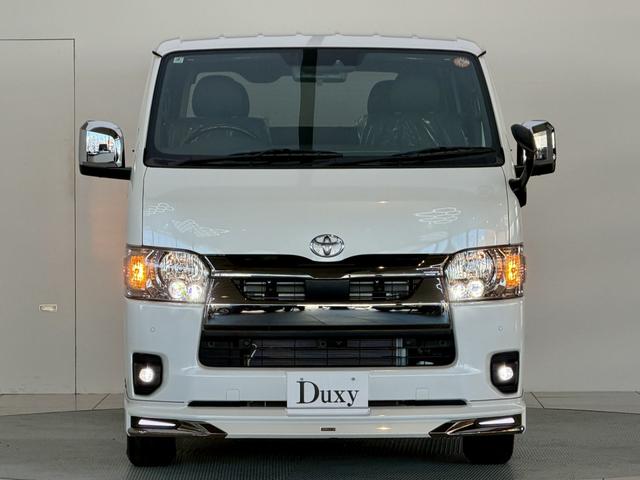 ハイエースバン スーパーＧＬ　ダークプライムＩＩ　【モデリスタエアロ付＆ディーゼル車】　デジタルインナーミラー　パノラミックビューモニター対応　両側電動パワースライドドア　ＥＴＣ　ＬＥＤヘッドライト　ＡＣ１００Ｖ　プッシュスタート　純正１５インチＡＷ（12枚目）