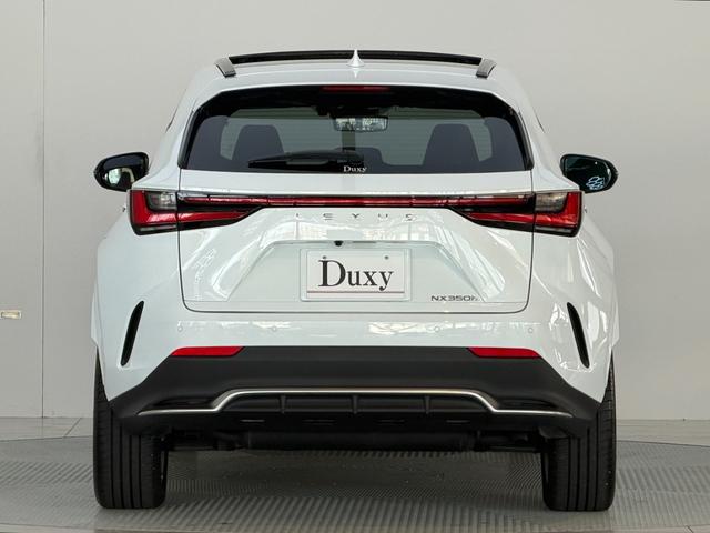 ＮＸ ＮＸ３５０ｈ　Ｆスポーツ　【内装レッド＆ハイブリッド車】　　１４型コネクトナビ　パノラマルーフ　デジタルインナーミラー　オレンジキャリパー　パノラミックビューモニター　ブラインドスポットモニター　パワーバックドア　純正２０ＡＷ（13枚目）