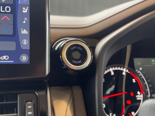 ランドクルーザー ＺＸ　【ディーゼル車】　　内装ベージュ　１２．３インチＪＢＬプレミアムサウンド　リアエンターテイメントシステム　クールボックス　電動デフロック　ルーフレールシルバー　寒冷地仕様　ＰＶＭ　ＢＳＭ　純正２０ＡＷ（65枚目）