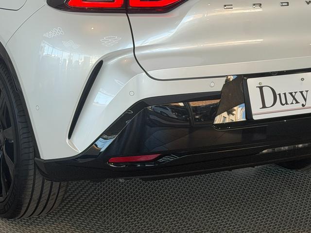 クラウンスポーツ Ｚ　【内装ブラウン】　１２．３インチＪＢＬプレミアムサウンド　パノラミックビューモニター　ブラインドスポットモニター　トヨタチームメイト　置くだけ充電　デジタルミラー　パワーバックドア　純正２１インチＡＷ（29枚目）