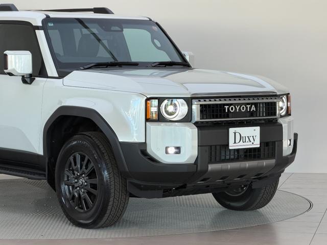 ランドクルーザー２５０ ＶＸ　【丸目ヘッドライト付】　トヨタチームメイト　デジタルミラー　パノラミックビューモニター　ブラインドスポットモニター　サンルーフ　ドライブレコーダー　シートヒーター＆ベンチレーション　純正１６インチＡＷ（20枚目）