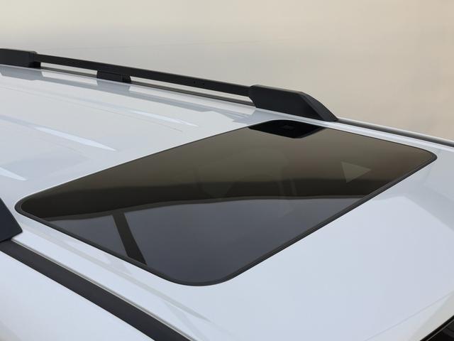 ランドクルーザー２５０ ＶＸ　【丸目ヘッドライト付】　トヨタチームメイト　デジタルミラー　パノラミックビューモニター　ブラインドスポットモニター　サンルーフ　ドライブレコーダー　シートヒーター＆ベンチレーション　純正１６インチＡＷ（25枚目）