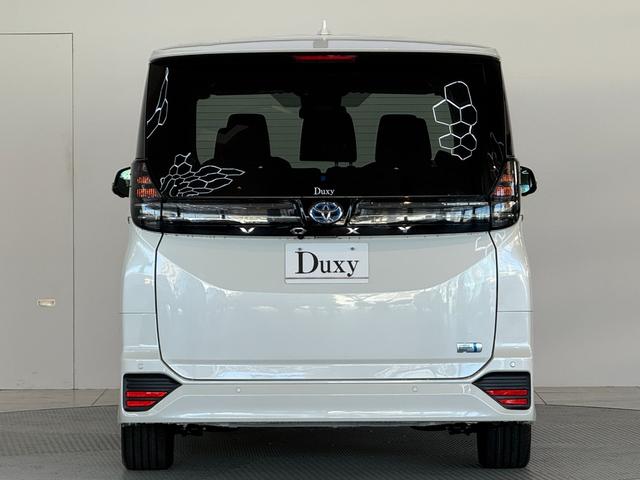 ヴォクシー ハイブリッドＳ－Ｚ　【パノラミックビューモニター】１０．５インチディスプレイオーディオ　ブラインドスポットモニター　快適利便パッケージＨｉ　トヨタチームメイト　アドバンストパーク　電動パワーバックドア　純正１７インチＡＷ（13枚目）