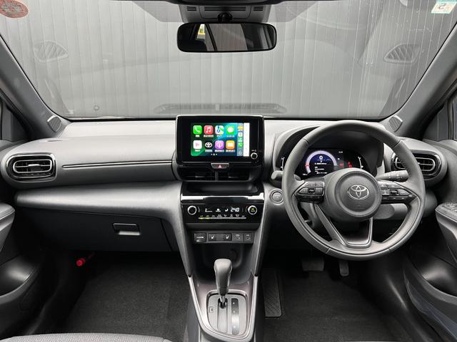 ヤリスクロス ハイブリッドＺ　ウルバーノ　【内装ブラック】　８インチコネクトテットナビ　パノラミックビューモニタ－　ブラインドスポットモニター　ステアリングヒーター　シートヒーター　アクセサリーコンセント　ＨＤＭＩ入力端子　純正１８インチＡＷ（37枚目）