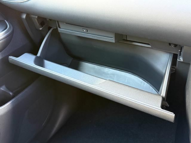 ���[��h�����N�z���_�[�����X�ɂ������܂��B