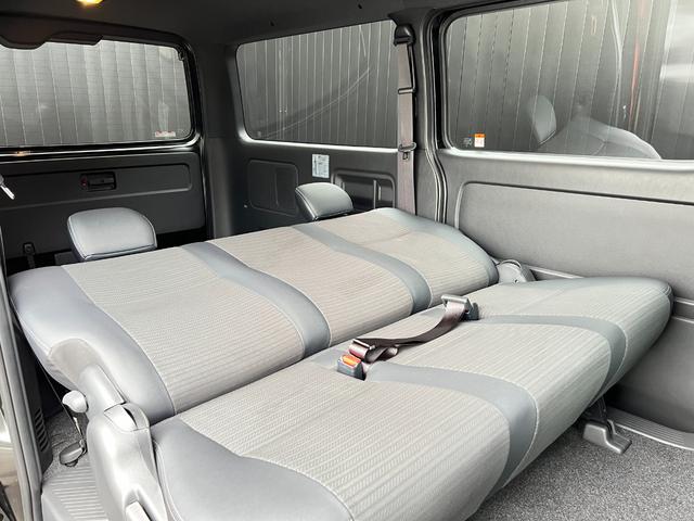 ハイエースバン ロングスーパーＧＬ　ダークプライムＳ　【純正ナビ付き】　　デジタルインナーミラー　パノラミックビューモニター対応　両側電動パワースライドドア　ＬＥＤヘッドライト　アクセサリーコンセント　プッシュスタート　寒冷地　ＥＴＣ　純正１５インチＡＷ（47枚目）